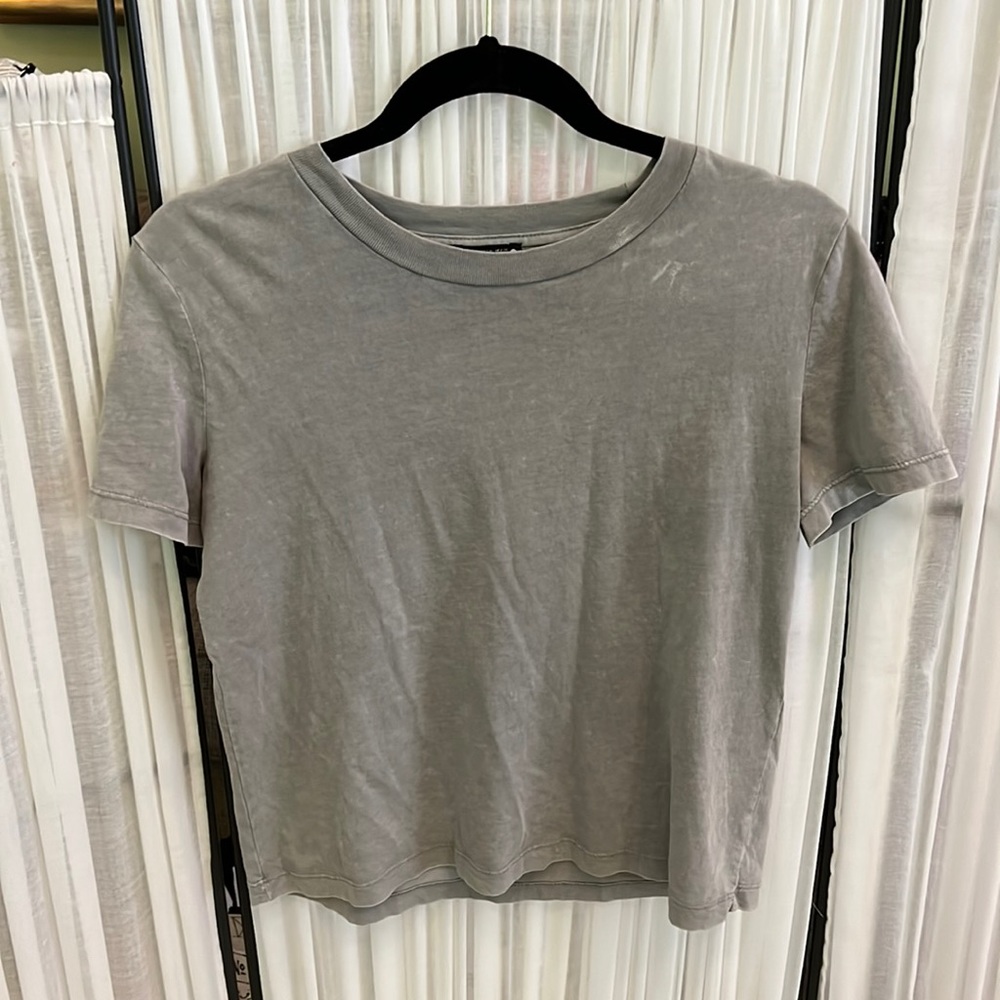 Zara Tee